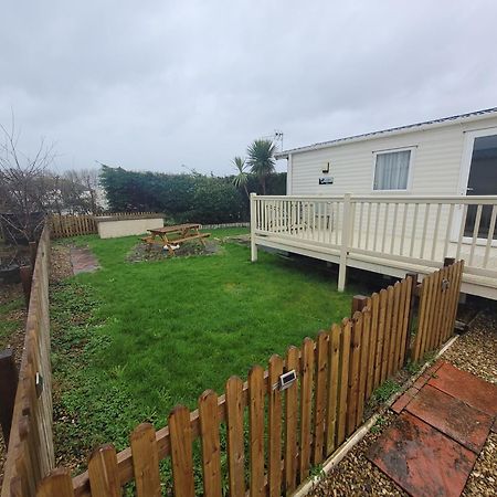 A22 Unity Beach Holiday Resort Unity Brean Sleeps 8 People 3 Bedrooms 1 Pet Stays Free Berrow Zewnętrze zdjęcie