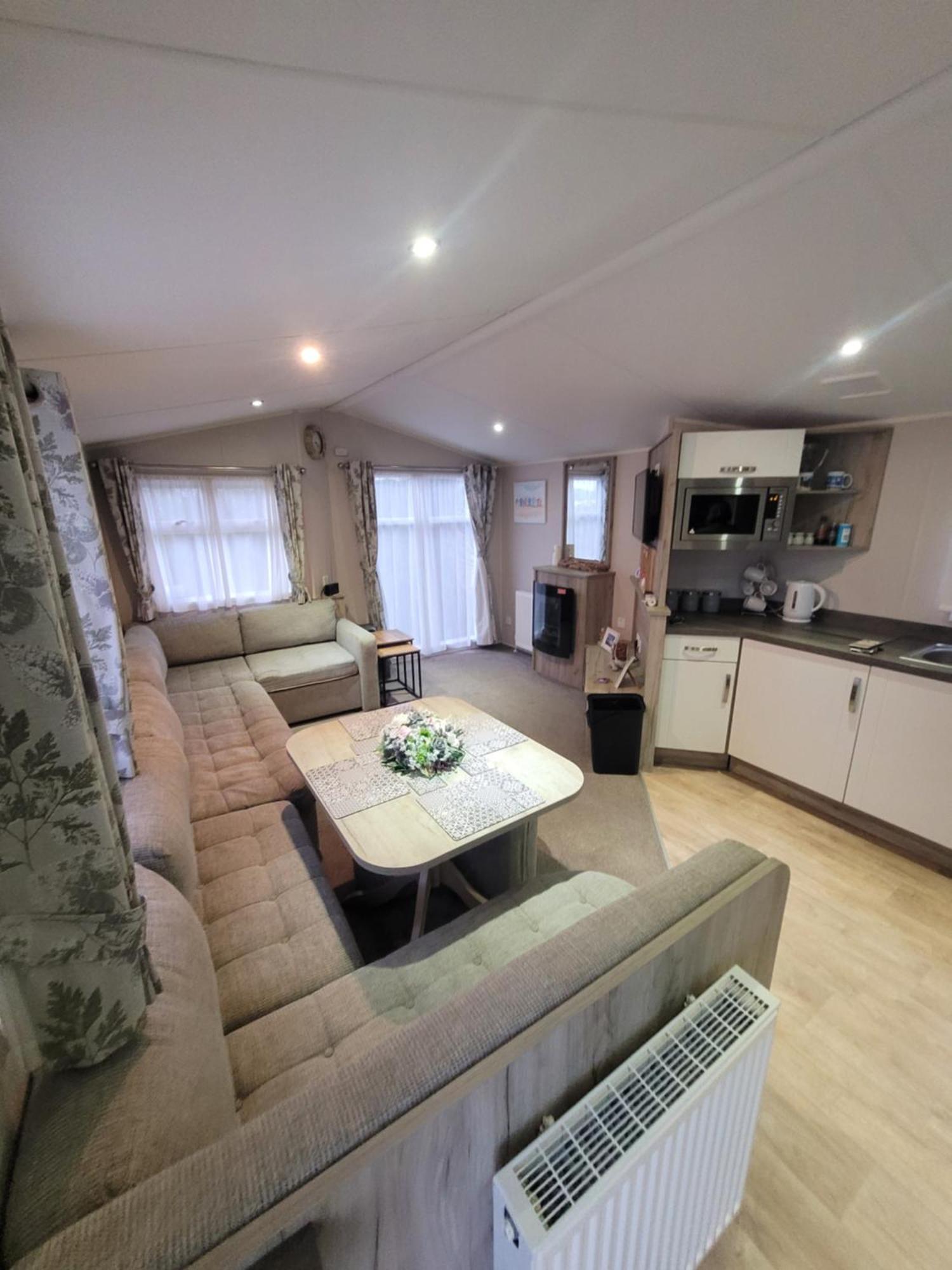 A22 Unity Beach Holiday Resort Unity Brean Sleeps 8 People 3 Bedrooms 1 Pet Stays Free Berrow Zewnętrze zdjęcie
